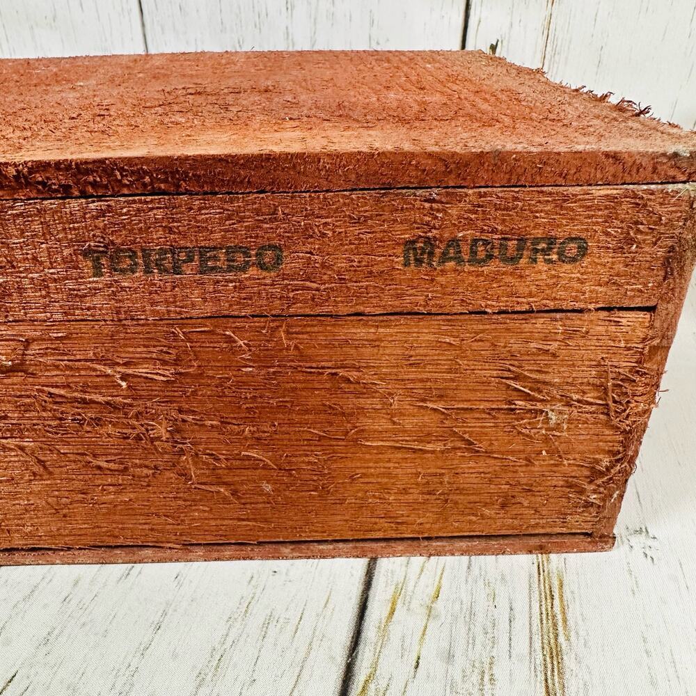 Rocky Patel Edge Maduro Toro Empty Cigar Box - Picture 2 of 6